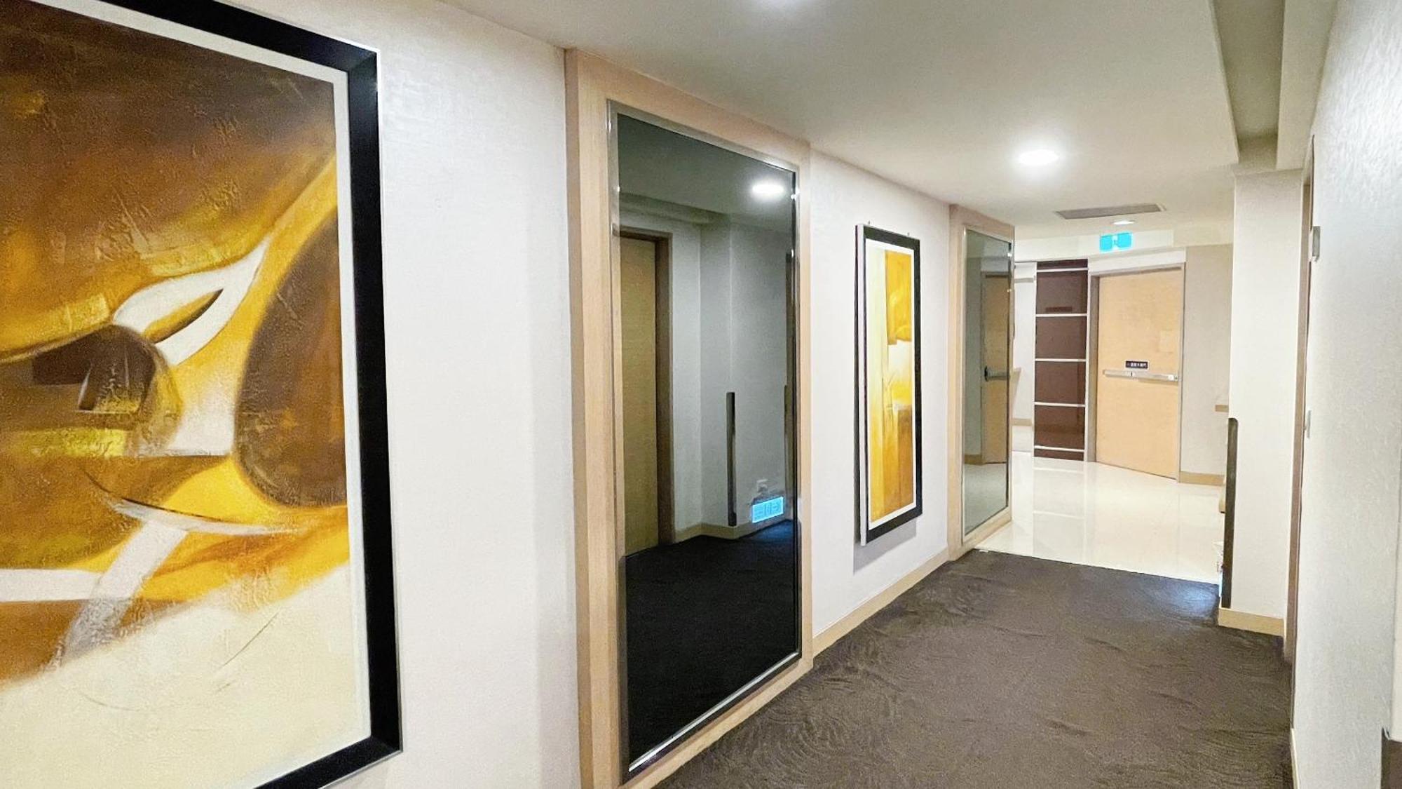 Delton Hotel Kaohsiung Buitenkant foto